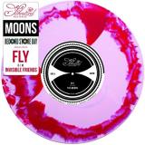 Moons Fly 